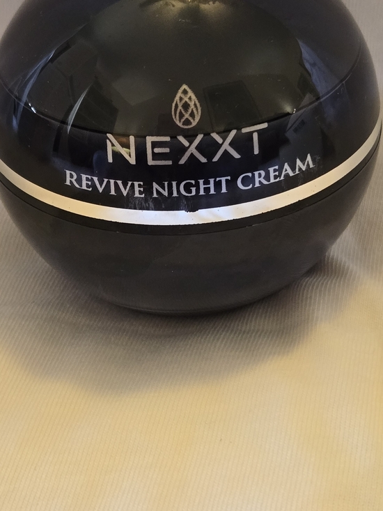Nexxt Other - NEXXT Revive Night Cream - Deep Green Nourishing Night Moisturizer